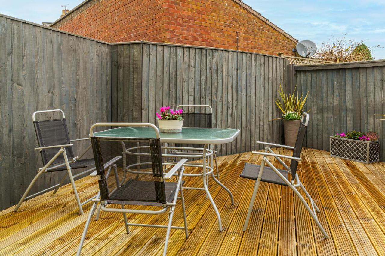 Private Deck With Newly Refurbished Flat Attached! Apartman Cirencester Kültér fotó