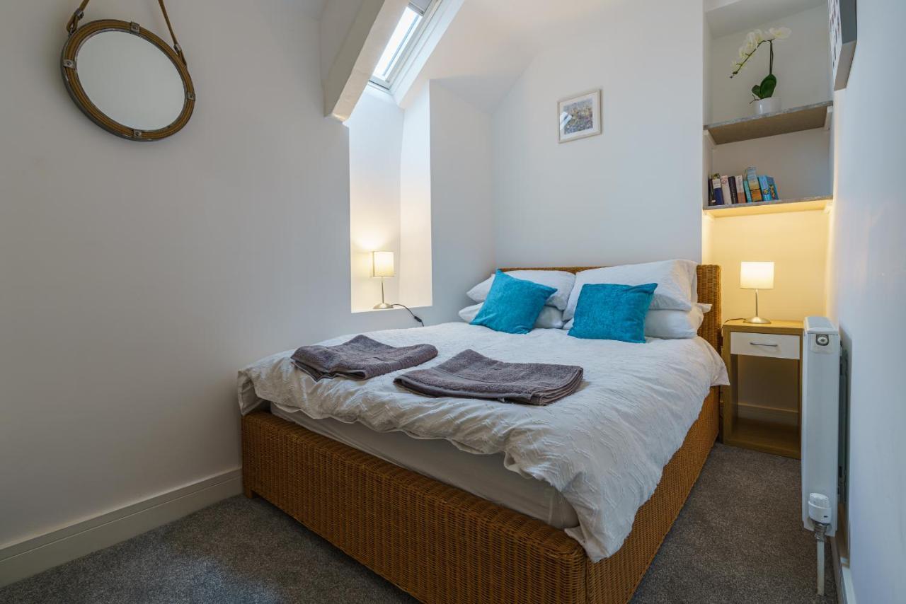 Private Deck With Newly Refurbished Flat Attached! Apartman Cirencester Kültér fotó